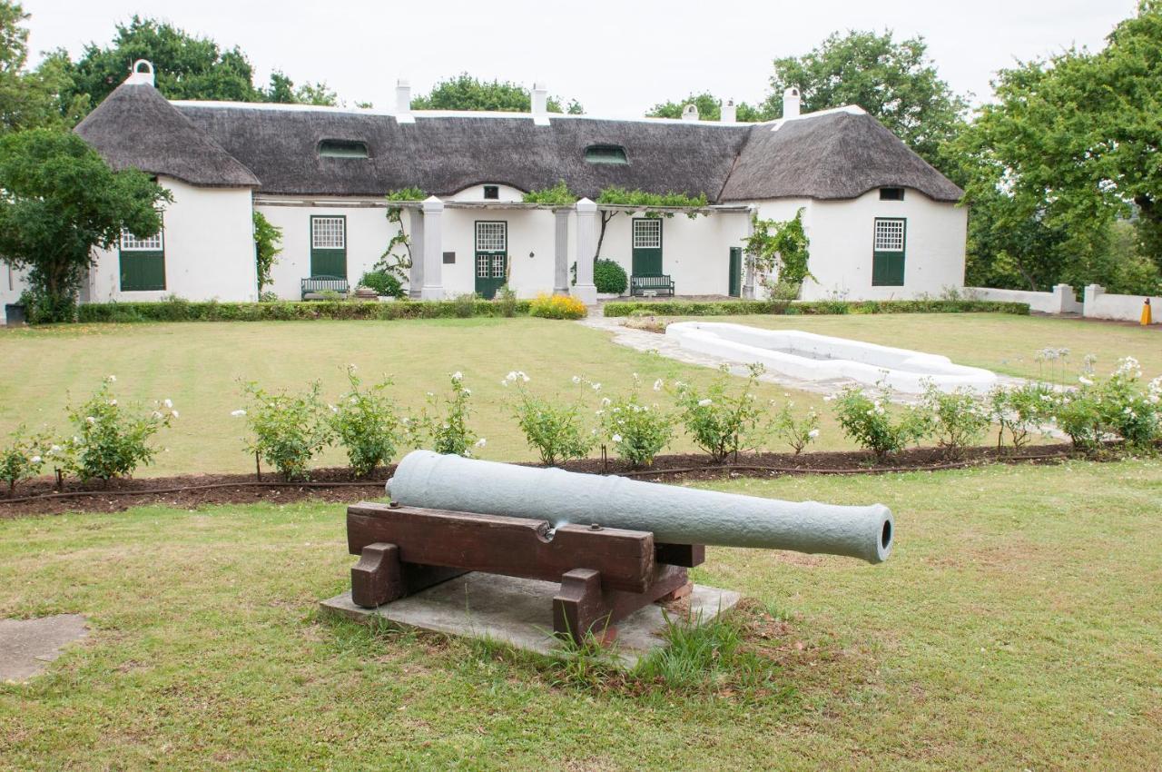 Country - - 4* Swellendam