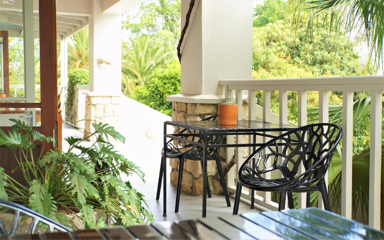 Country - - Bed & Breakfast